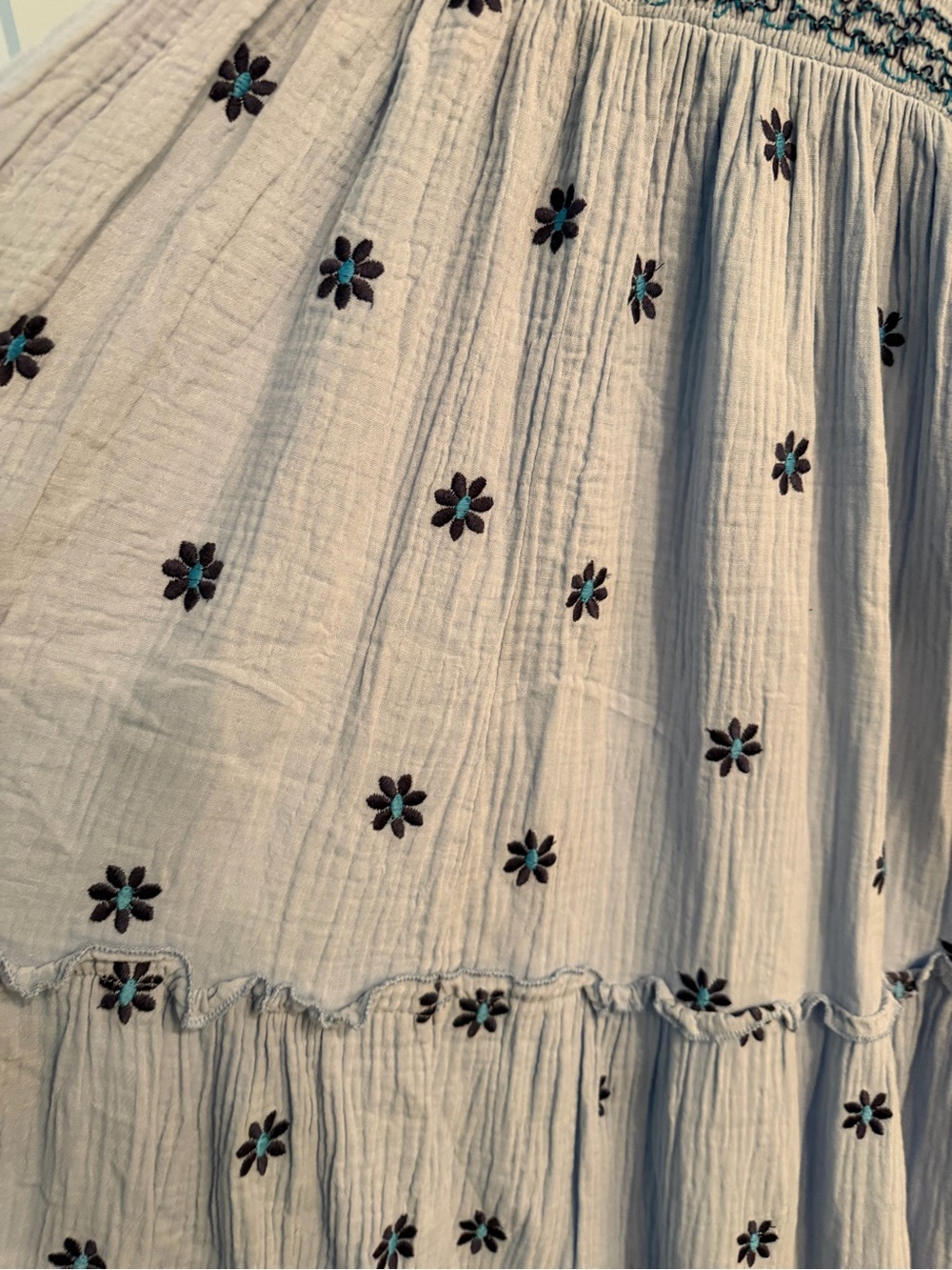 Smocked Back Puff-Sleeve Maxi Dress - Light Blue - Picture 4 of 5